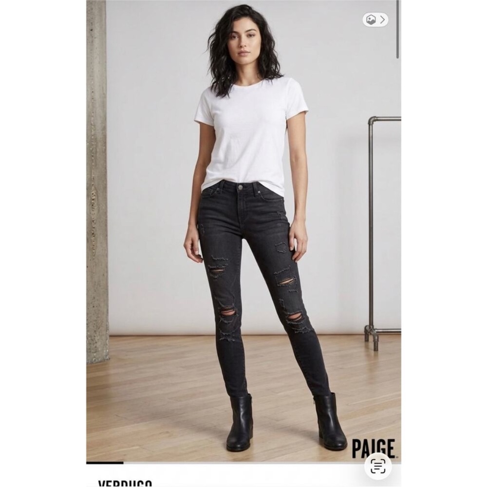 PAIGE Verdugo ultra skinny Black Distressed Skinny Jeans size 25